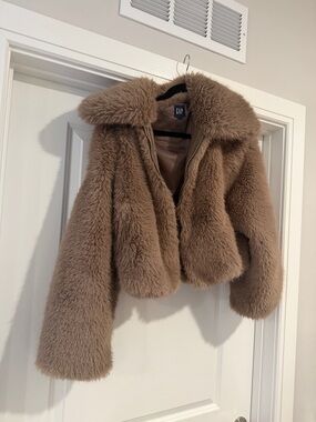 GAP Plush Faux Fur Jacket - Light Brown